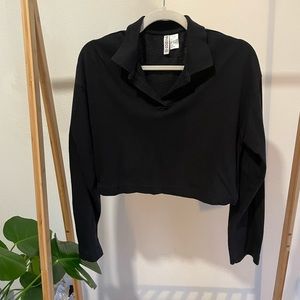 Dividend Long-Sleeve Crop